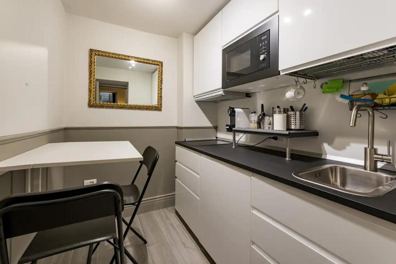 Apartment Bianca - Frezza Little At Piazza Di Spagna Rome