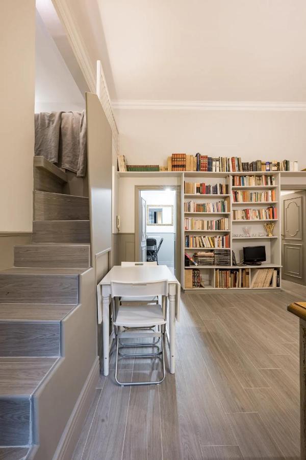 Apartment Bianca - Frezza Little At Piazza Di Spagna Rome