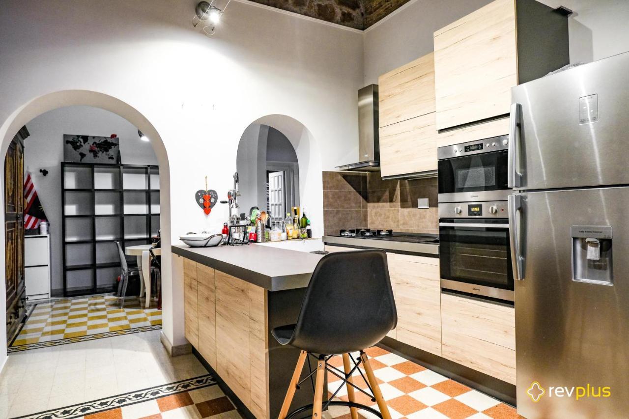 Ml Luxury Apartment