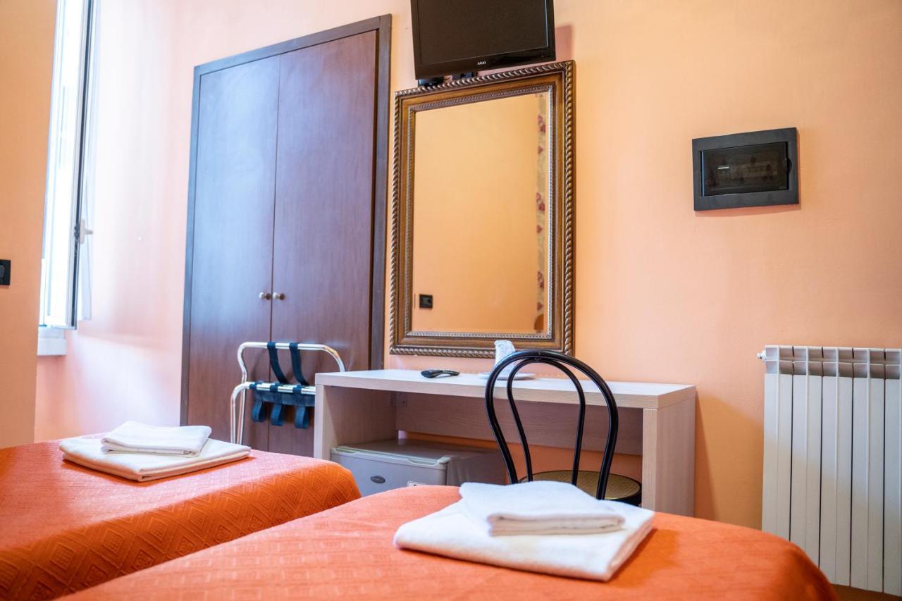 Ferrarese Hotel Rome