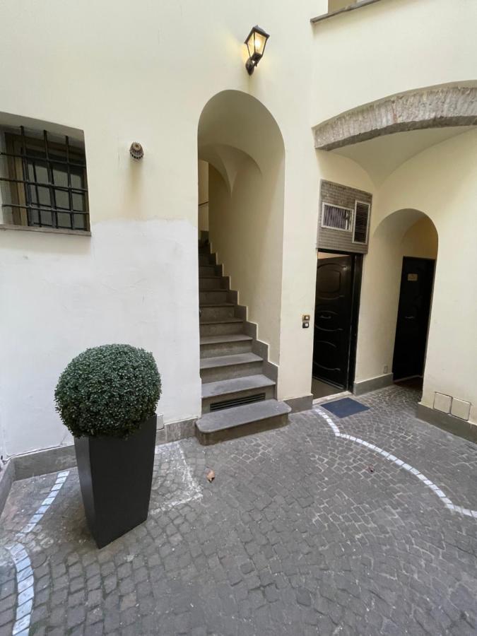 Casa Cappellari Design A Campo De' Fiori Rome