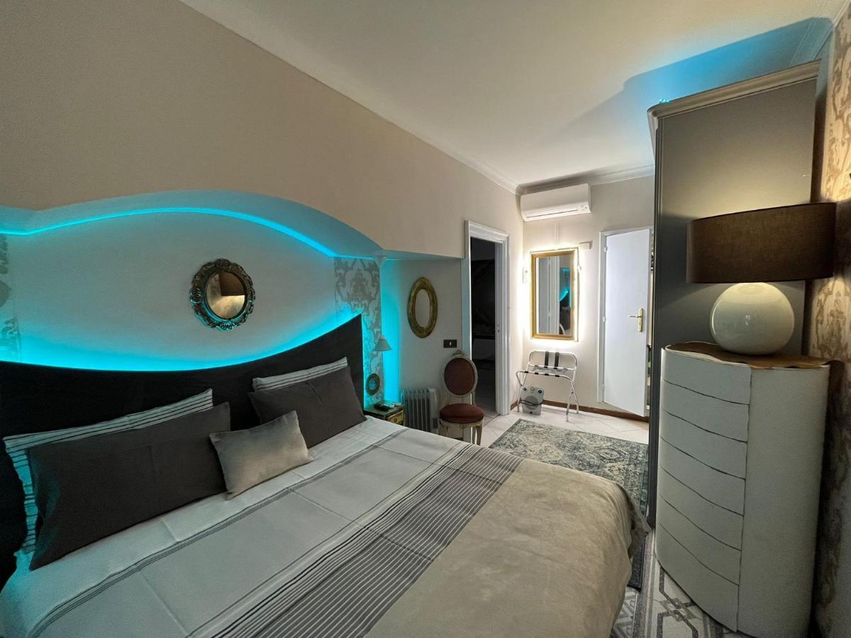 Spanish Steps Bedroom Guest house *
