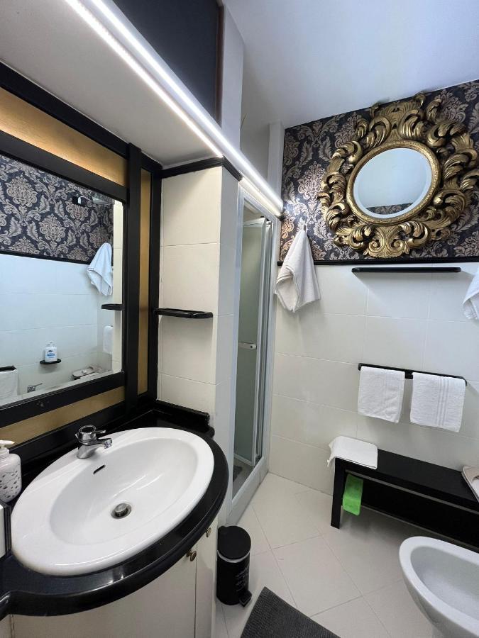 Guest house Spanish Steps Bedroom *