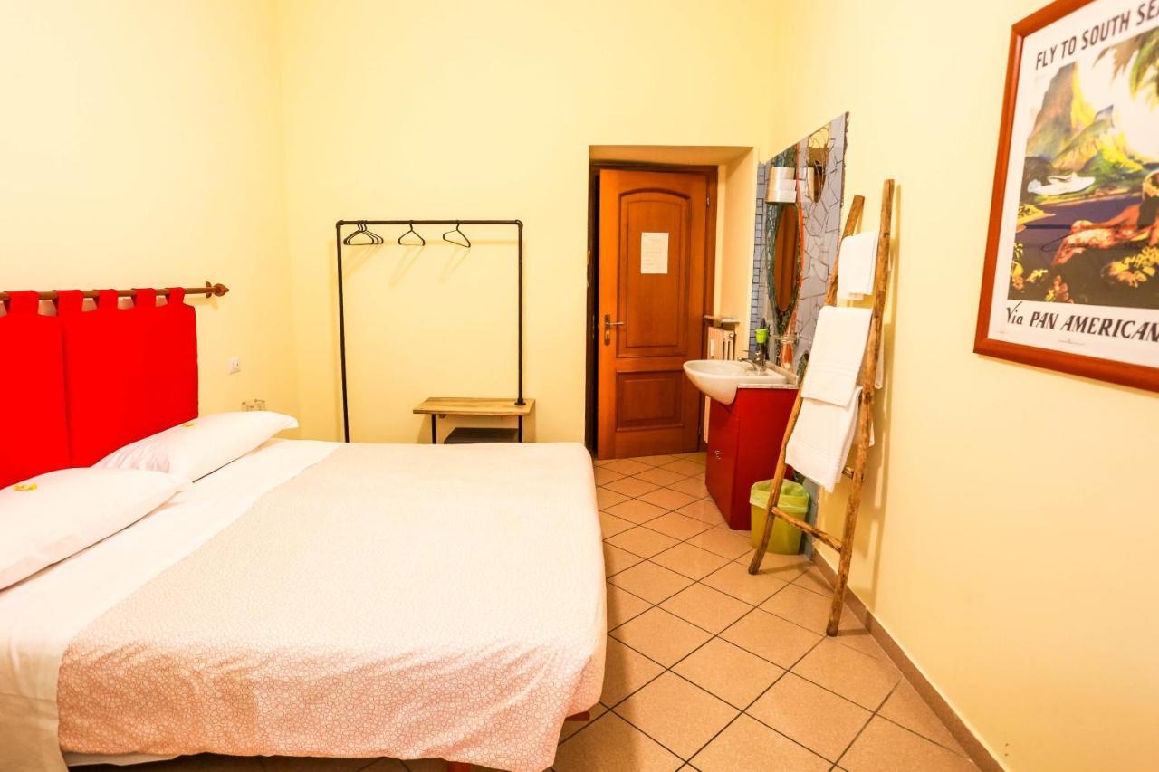 Hostel The Beehive *