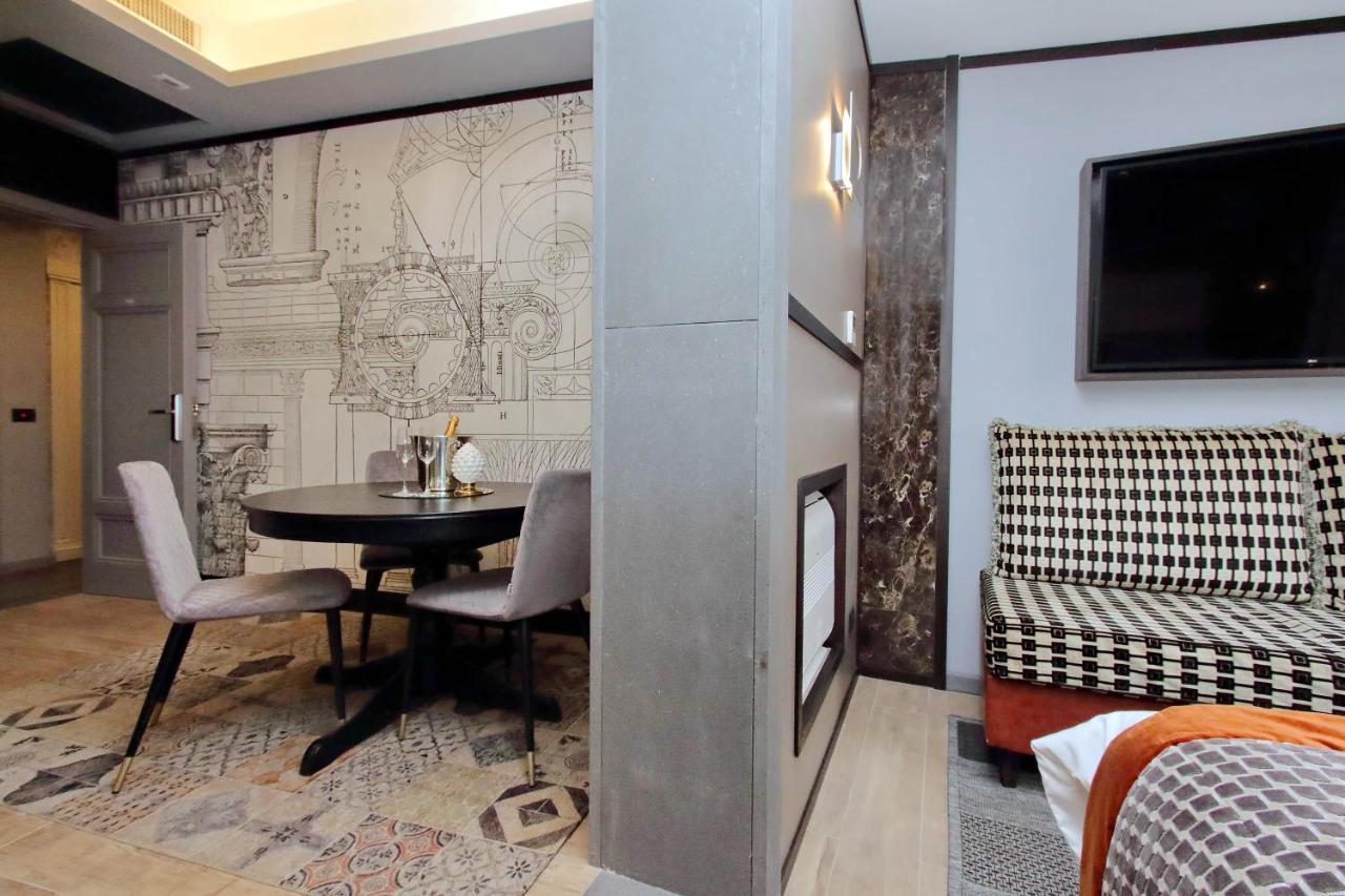 Helmirage Piazza Di Spagna Guest house Rome