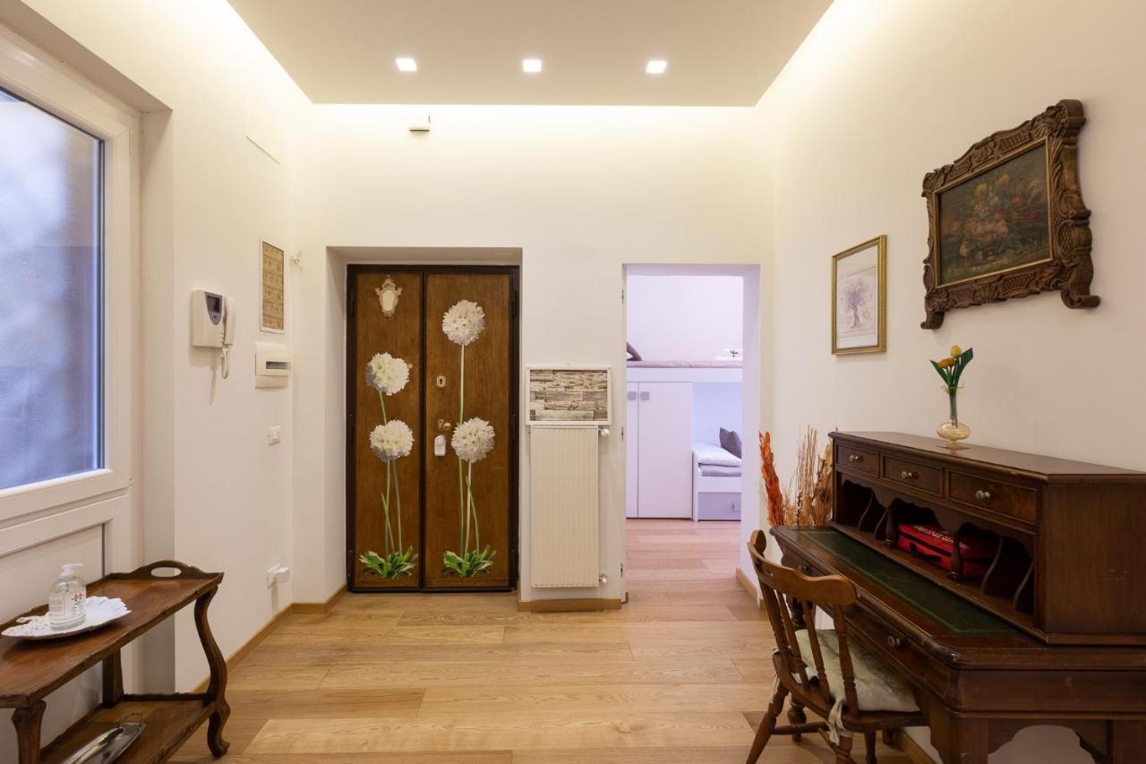 Apartment Trevi House *