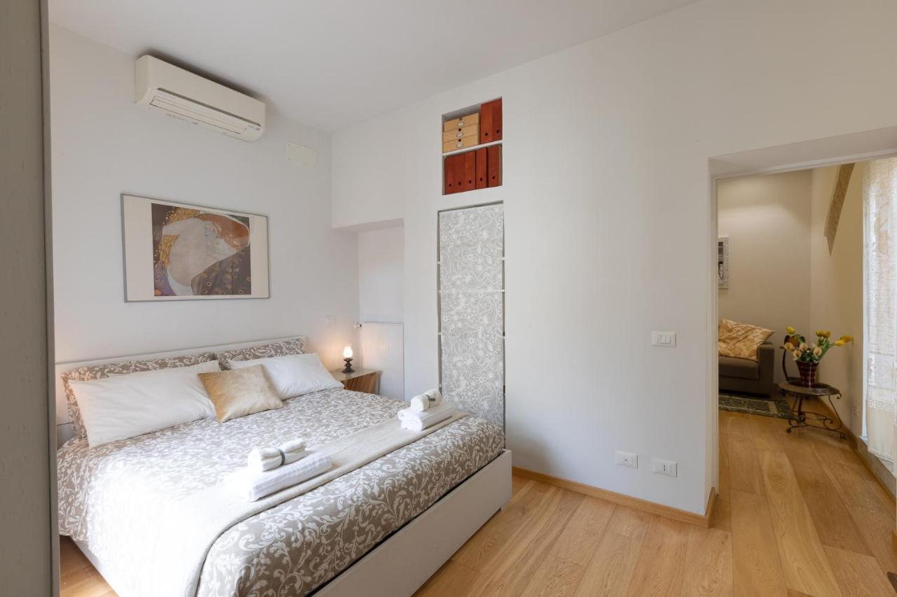 Trevi House