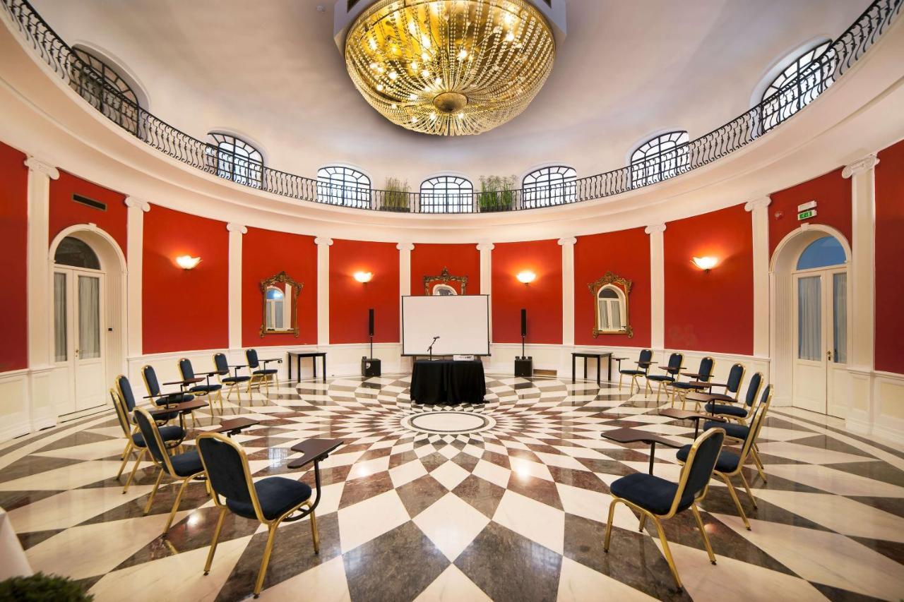 Radisson Blu Ghr Hotel Rome