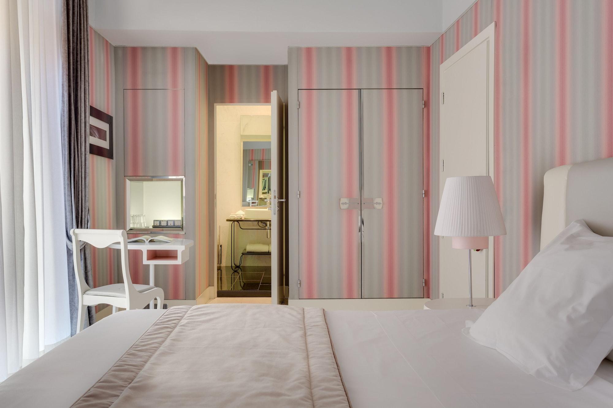 Hotel Grand Palace