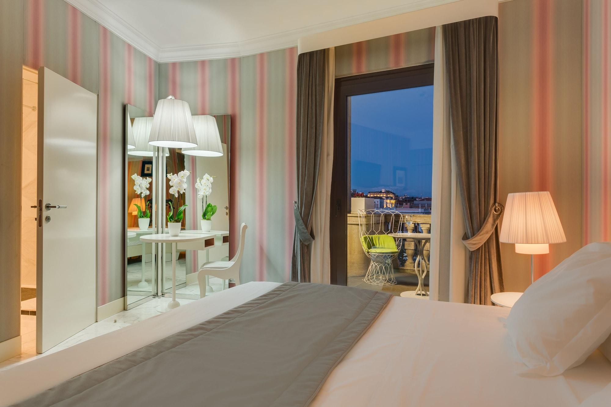 Grand Palace Hotel 5*