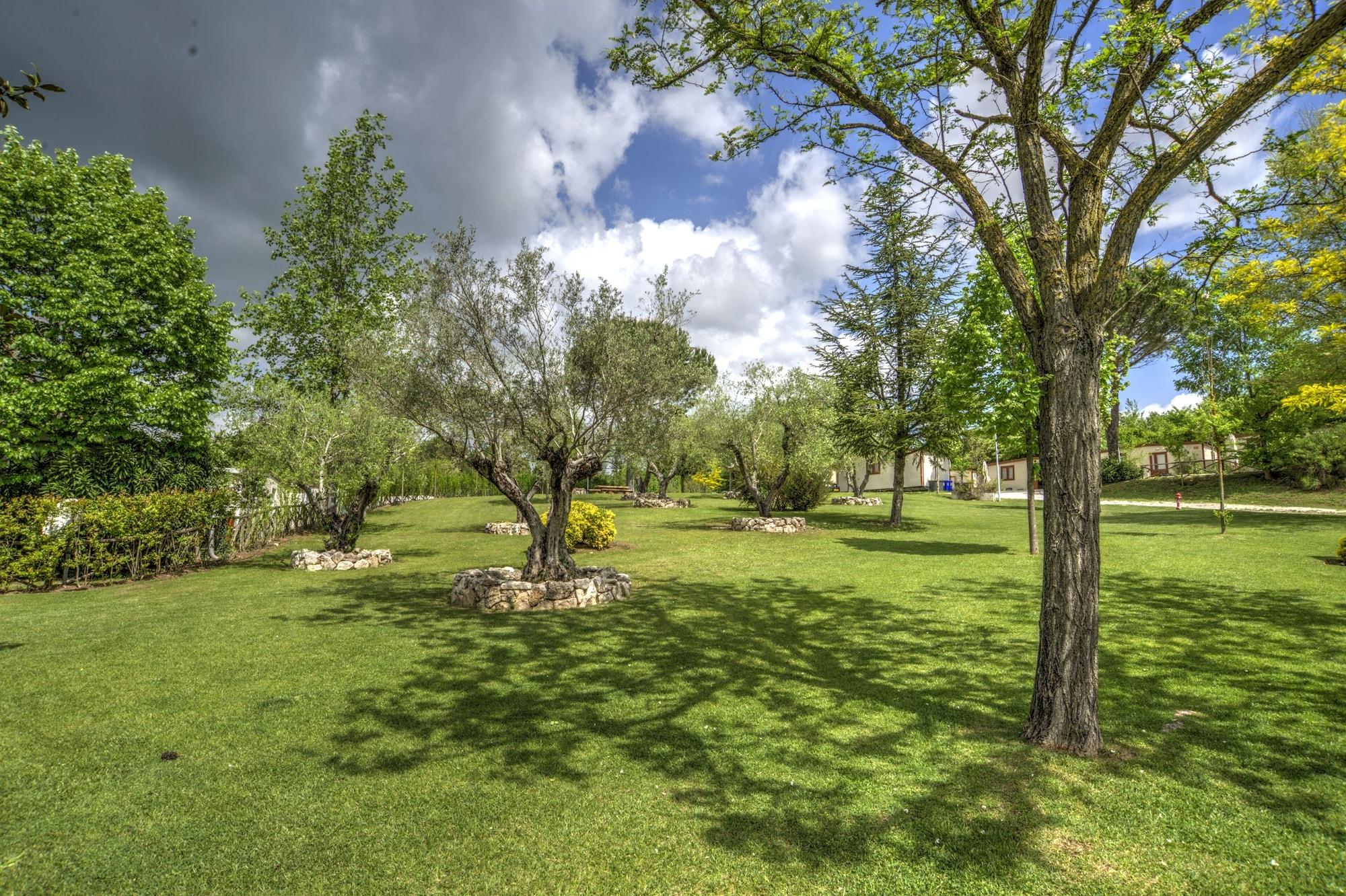 Flaminio Village Park Campsite 4*