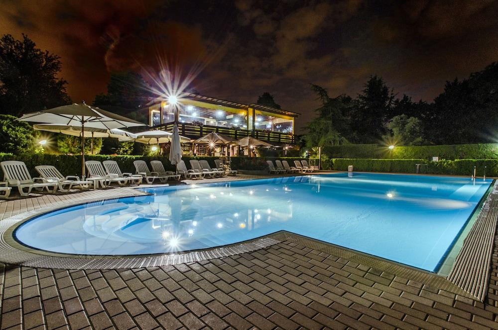 Flaminio Village Park 4* Rome