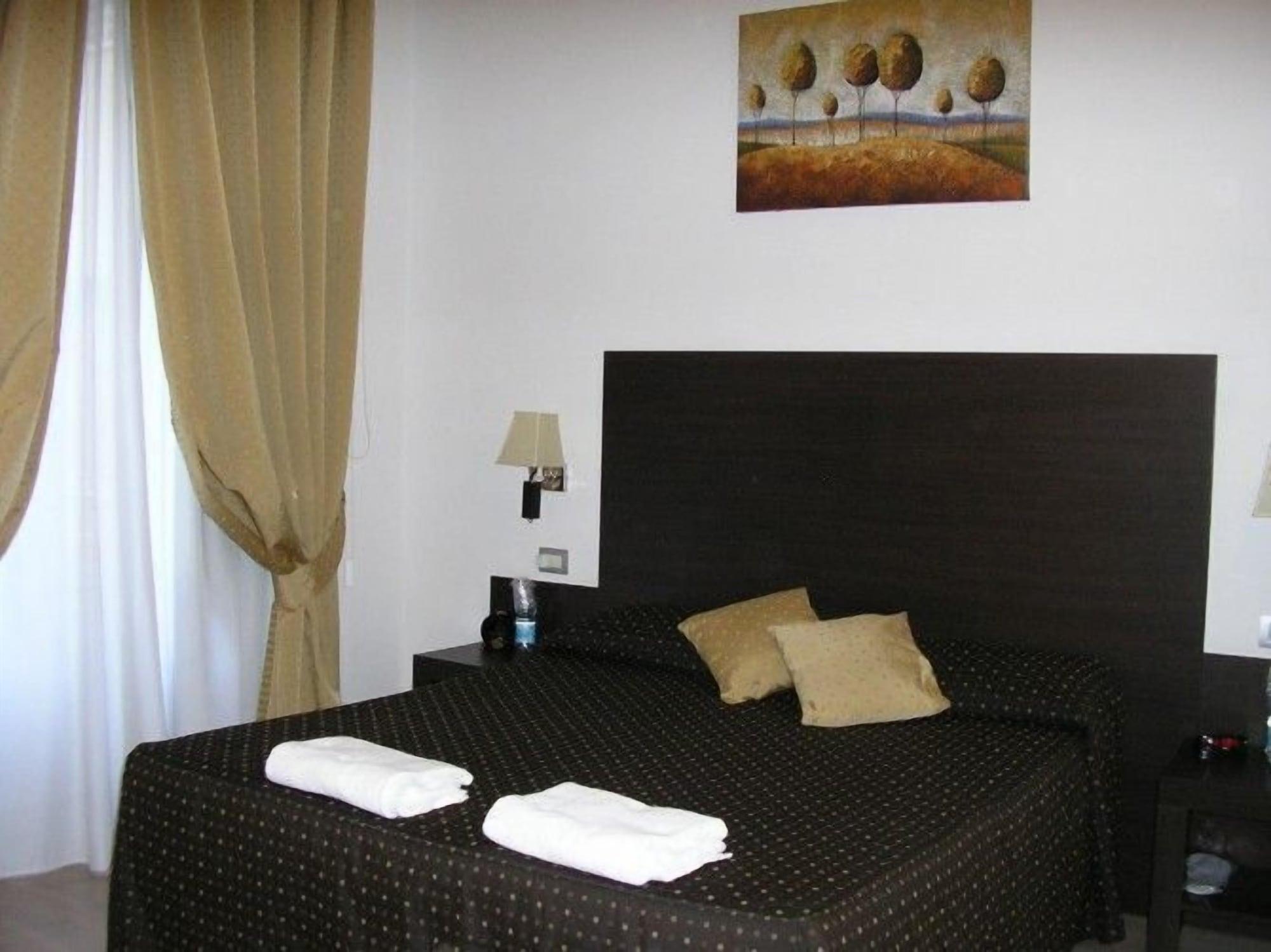 Guest house Roman Residence 2*
