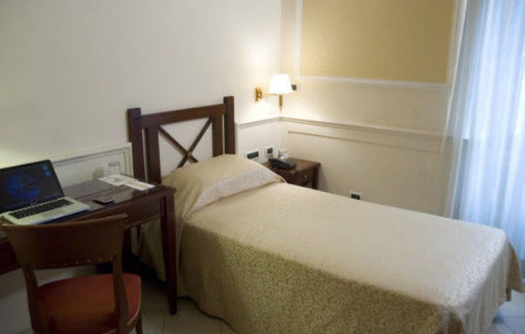 Hotel Palazzo Cardinal Cesi