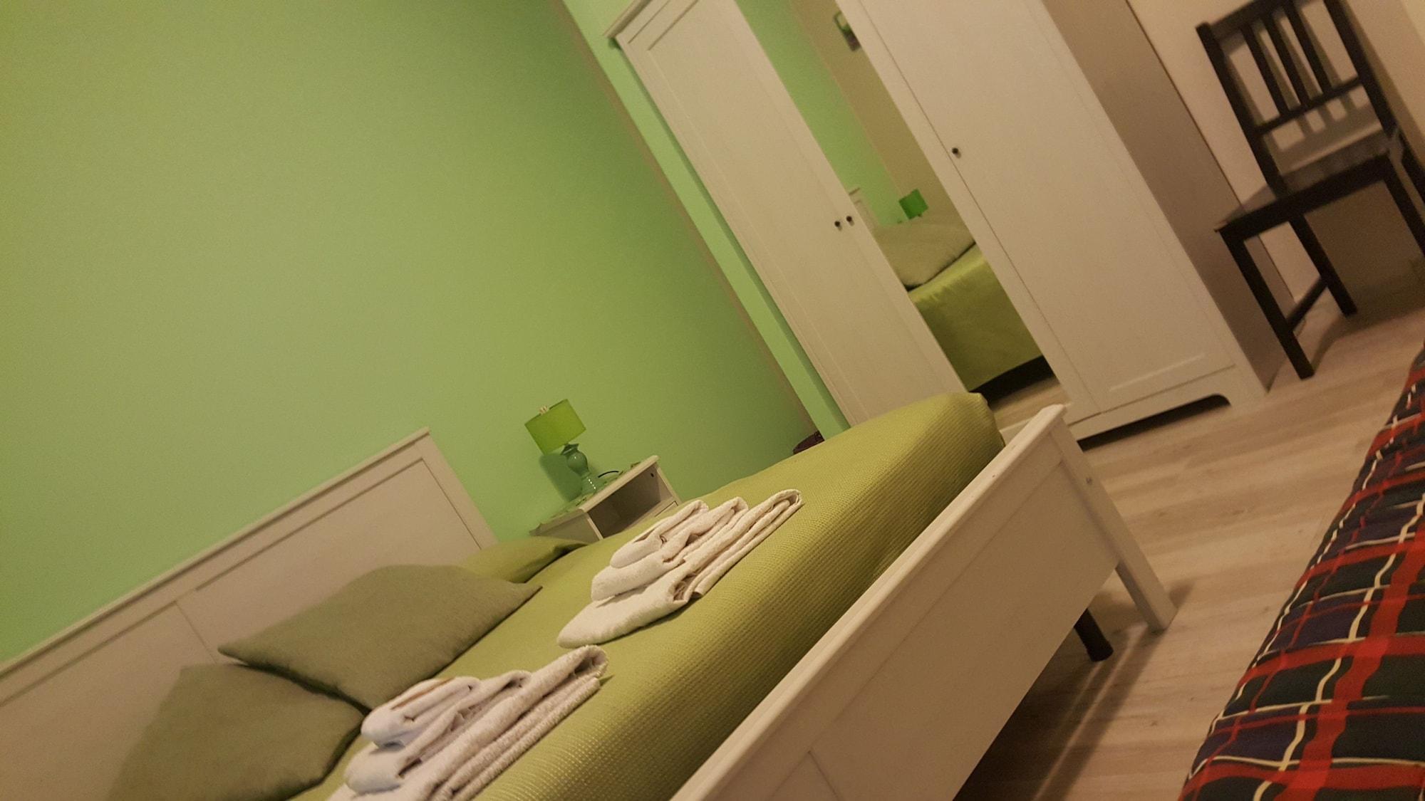 Domina Romae 2* Rome