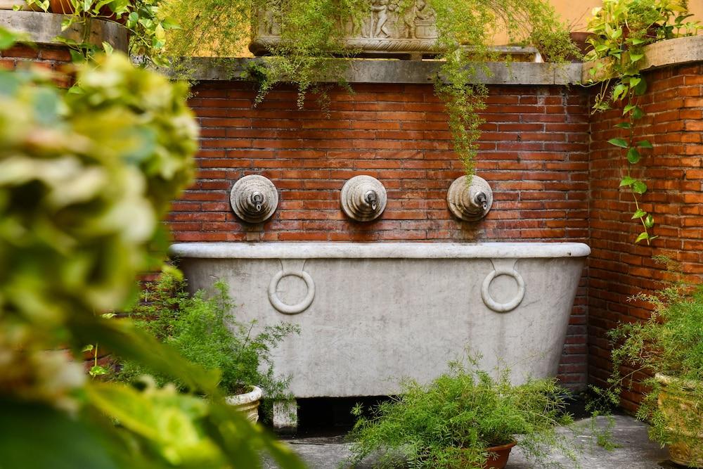 Seven Kings Relais Guest house Rome