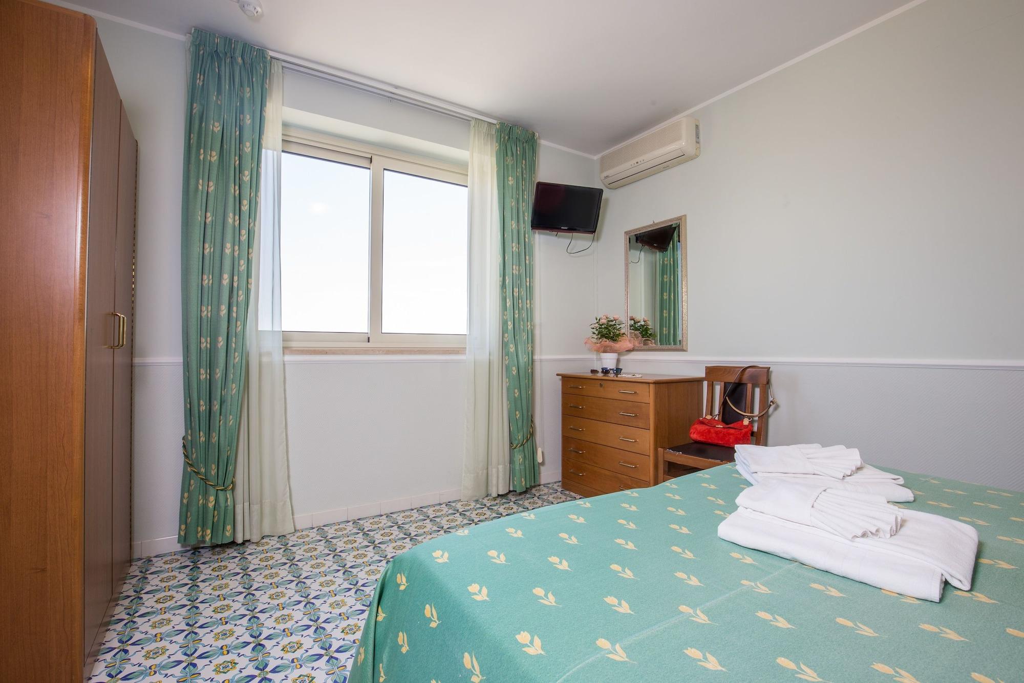 Casa Tra Noi 3* Rome