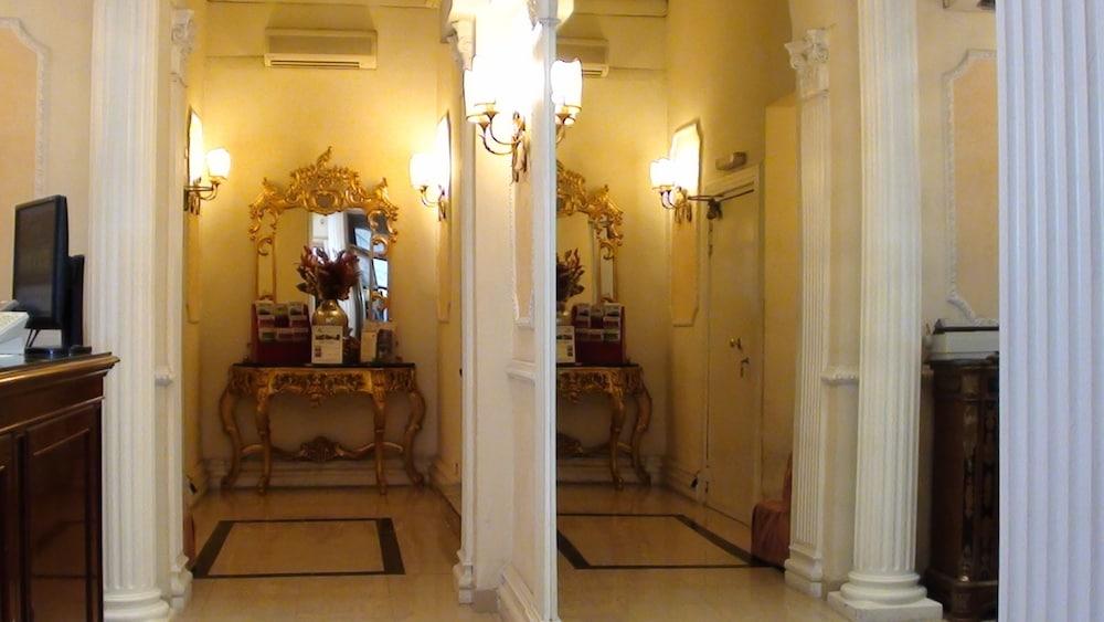 Hotel Erdarelli