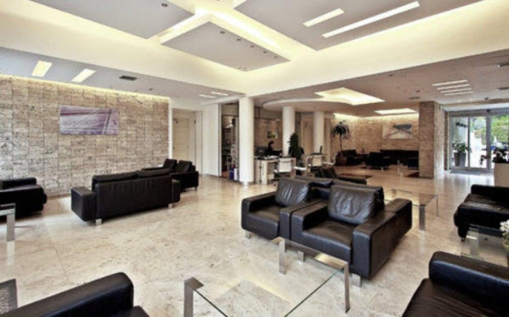 Time Relais & Sport Rome