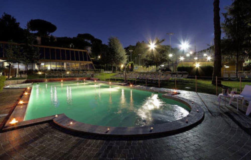 Time Relais & Sport Rome