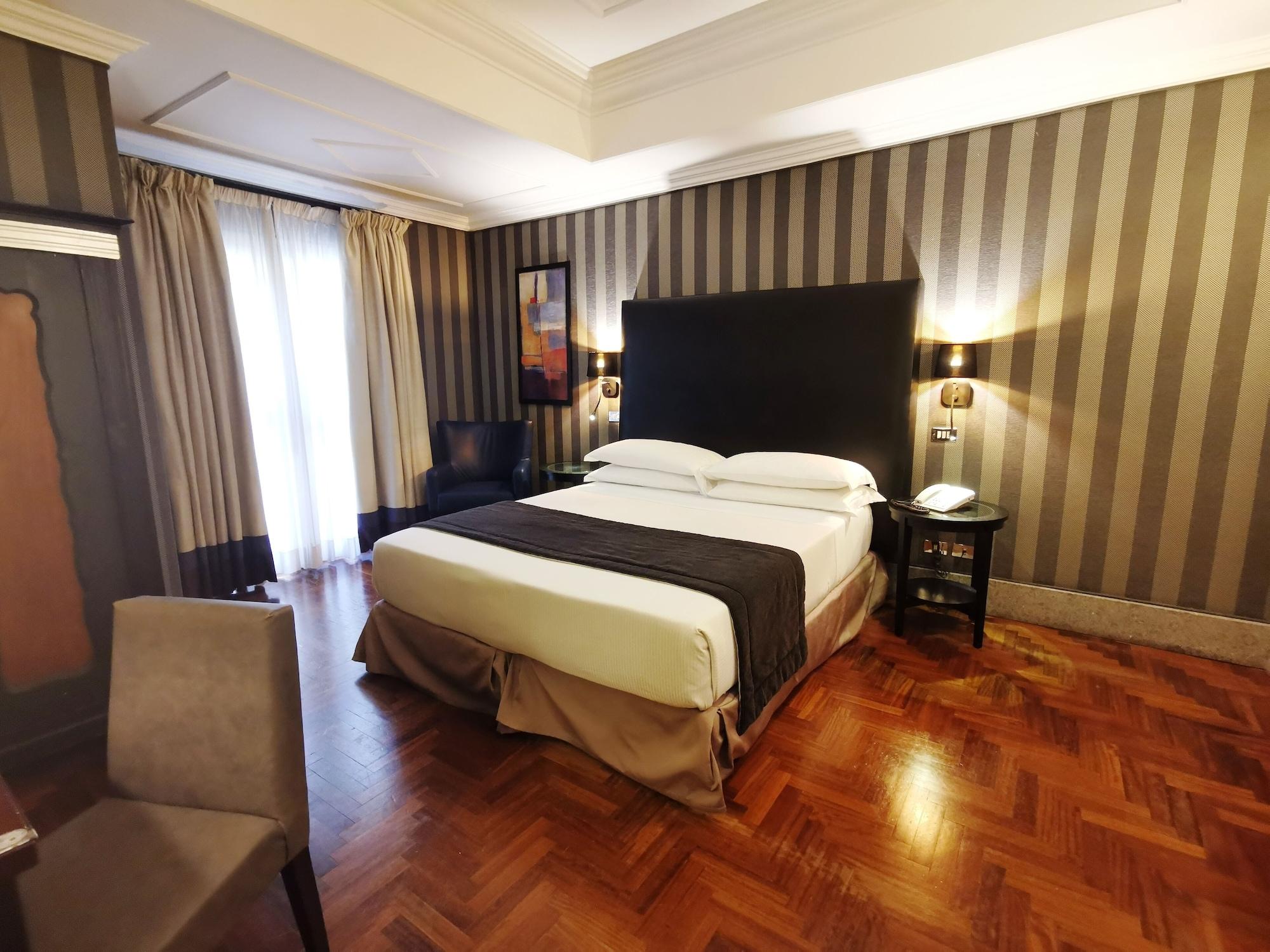 Royal Court 4* Rome