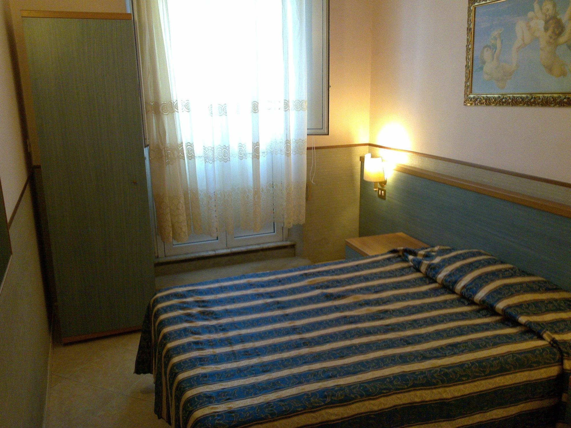 Hotel Lazzari