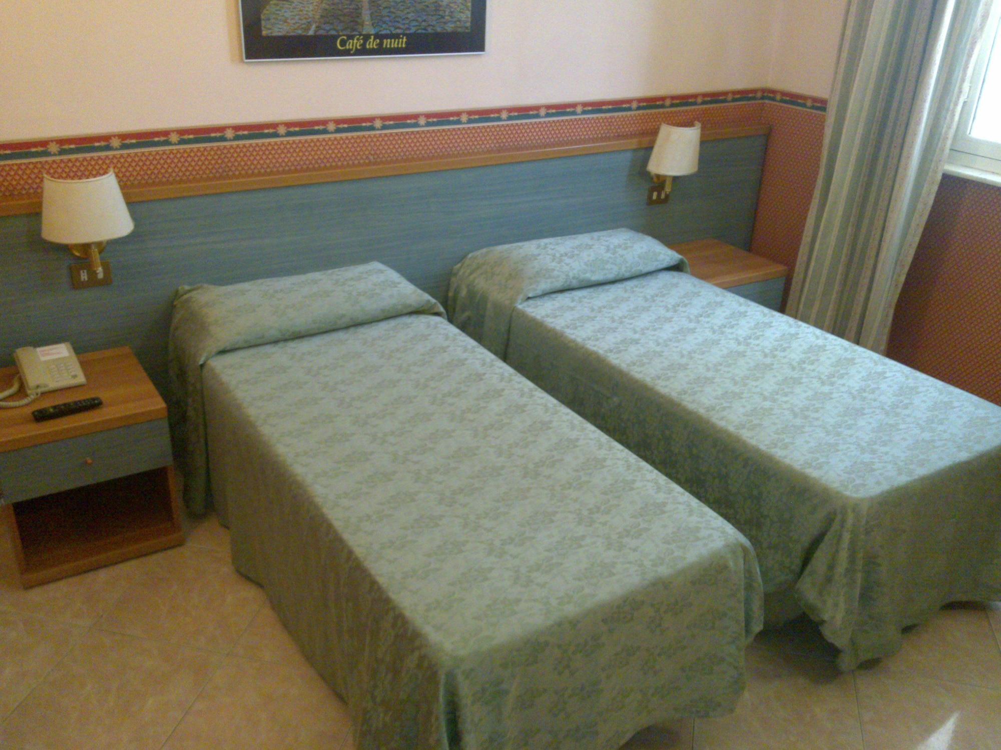 Hotel Lazzari Rome