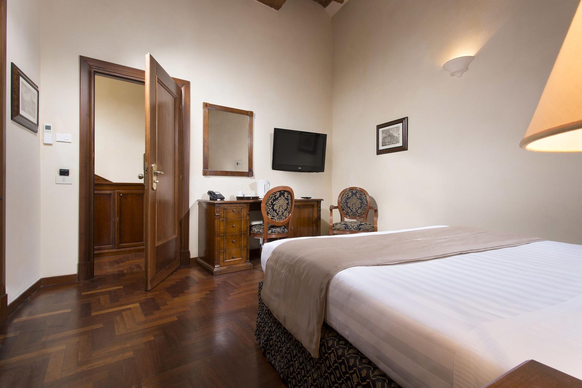 Hotel Teatro Pace