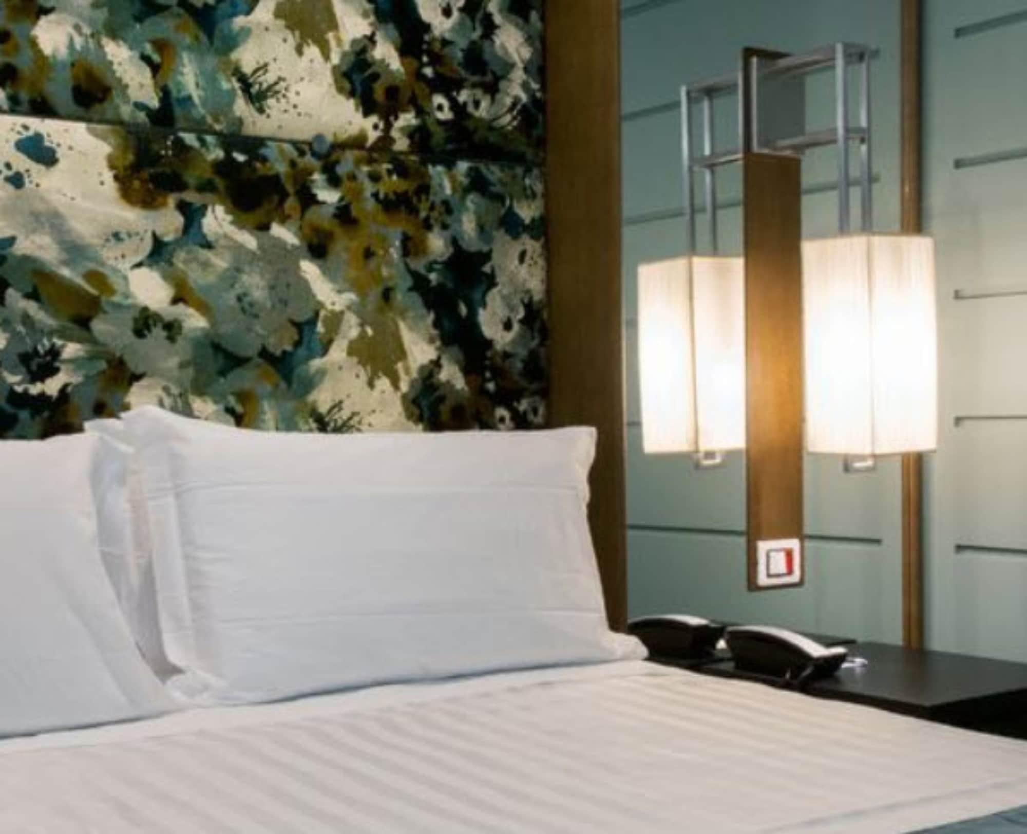Stendhal Luxury Suites Hotel 4*
