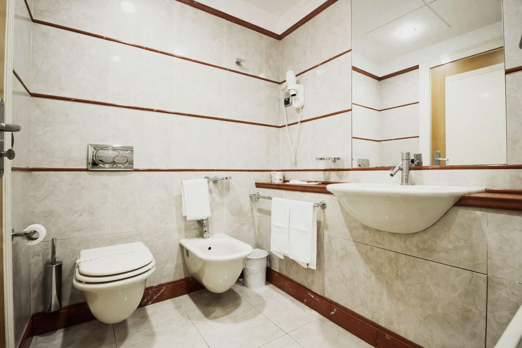 Hotel Papillo & 4*