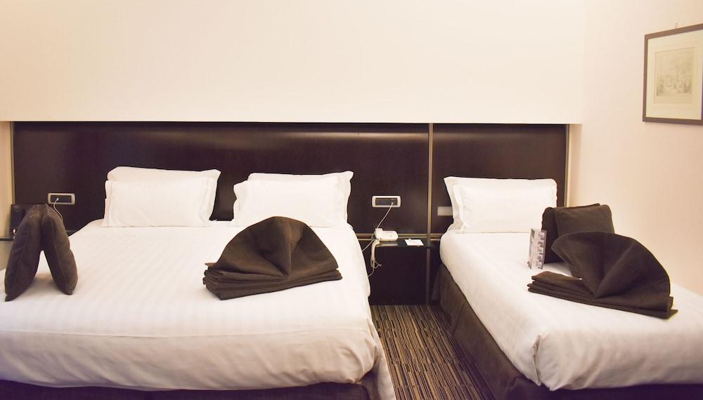 Western Universo 4* Rome