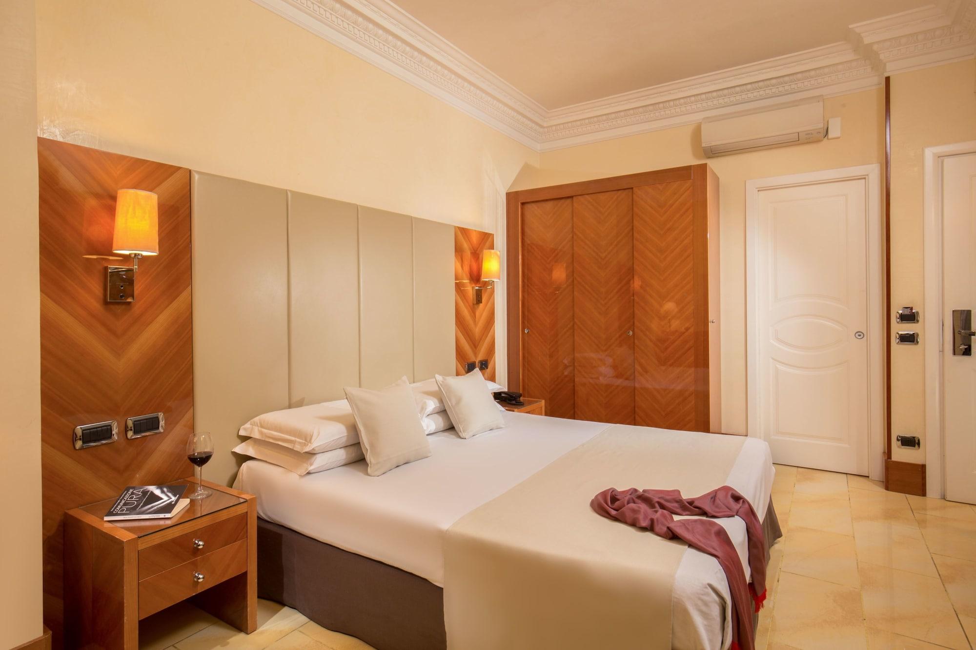 Hotel Sonya 3*