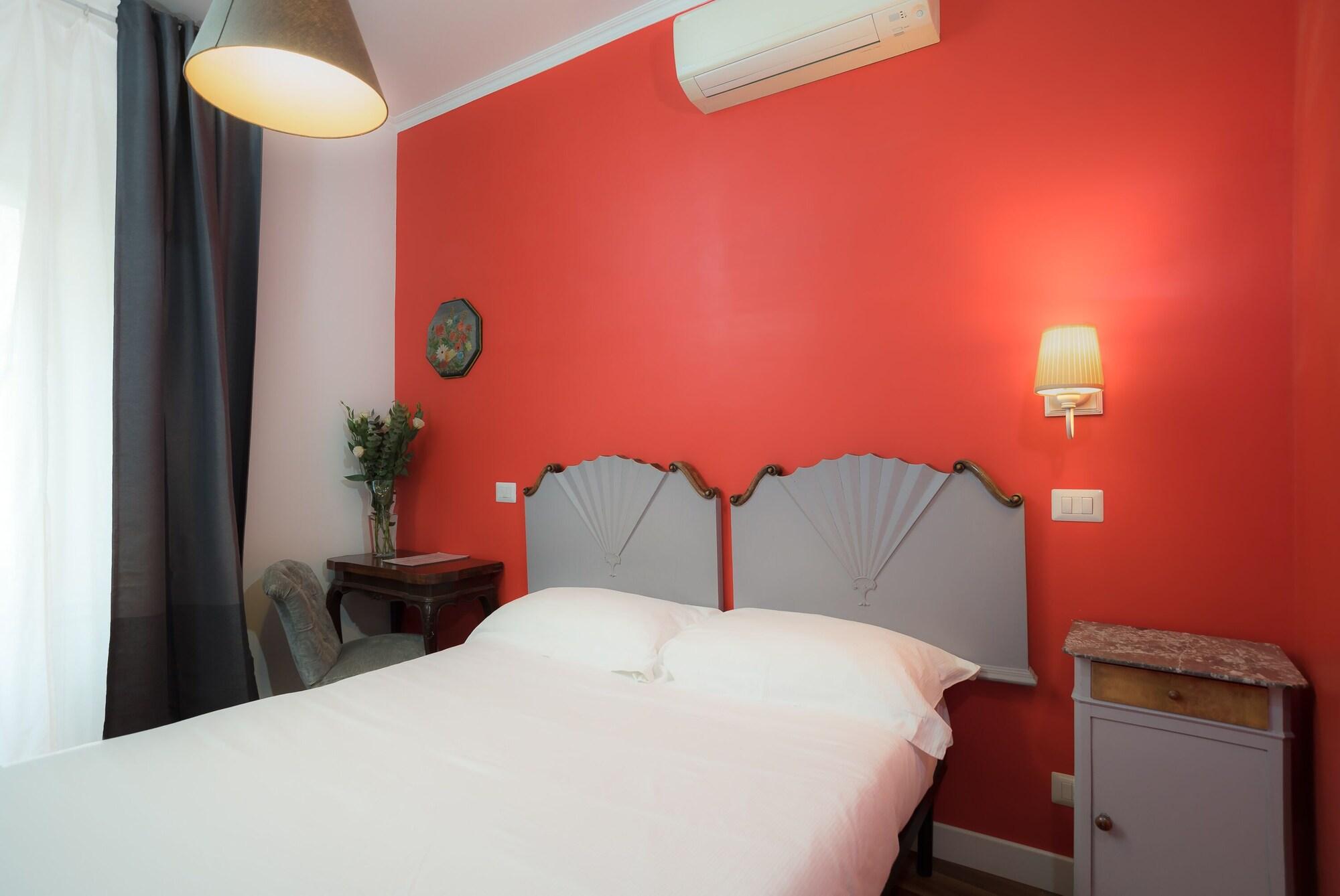 Sotto La Cupola Bed & Breakfast Rome