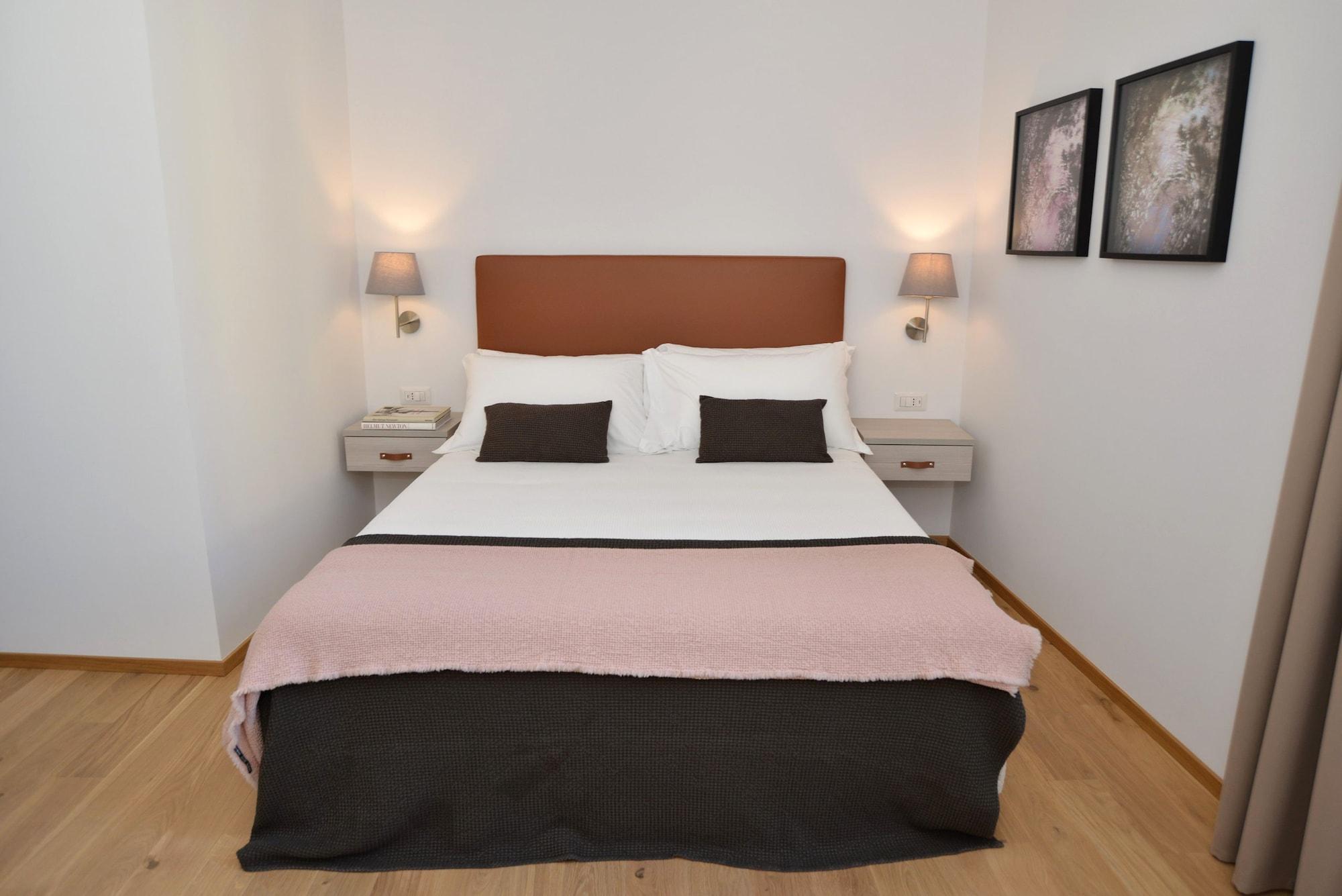 Giuturna Boutique Rome