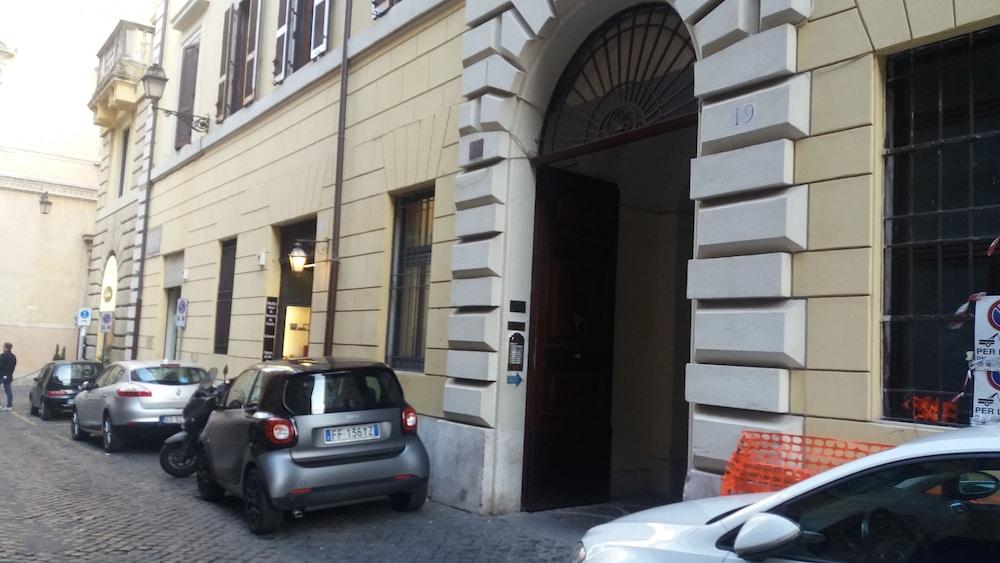 Arch Guest house 3*