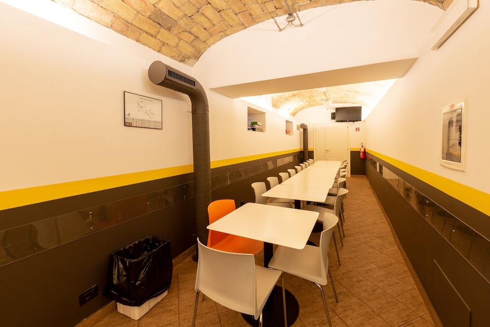 Hostel Scout Center