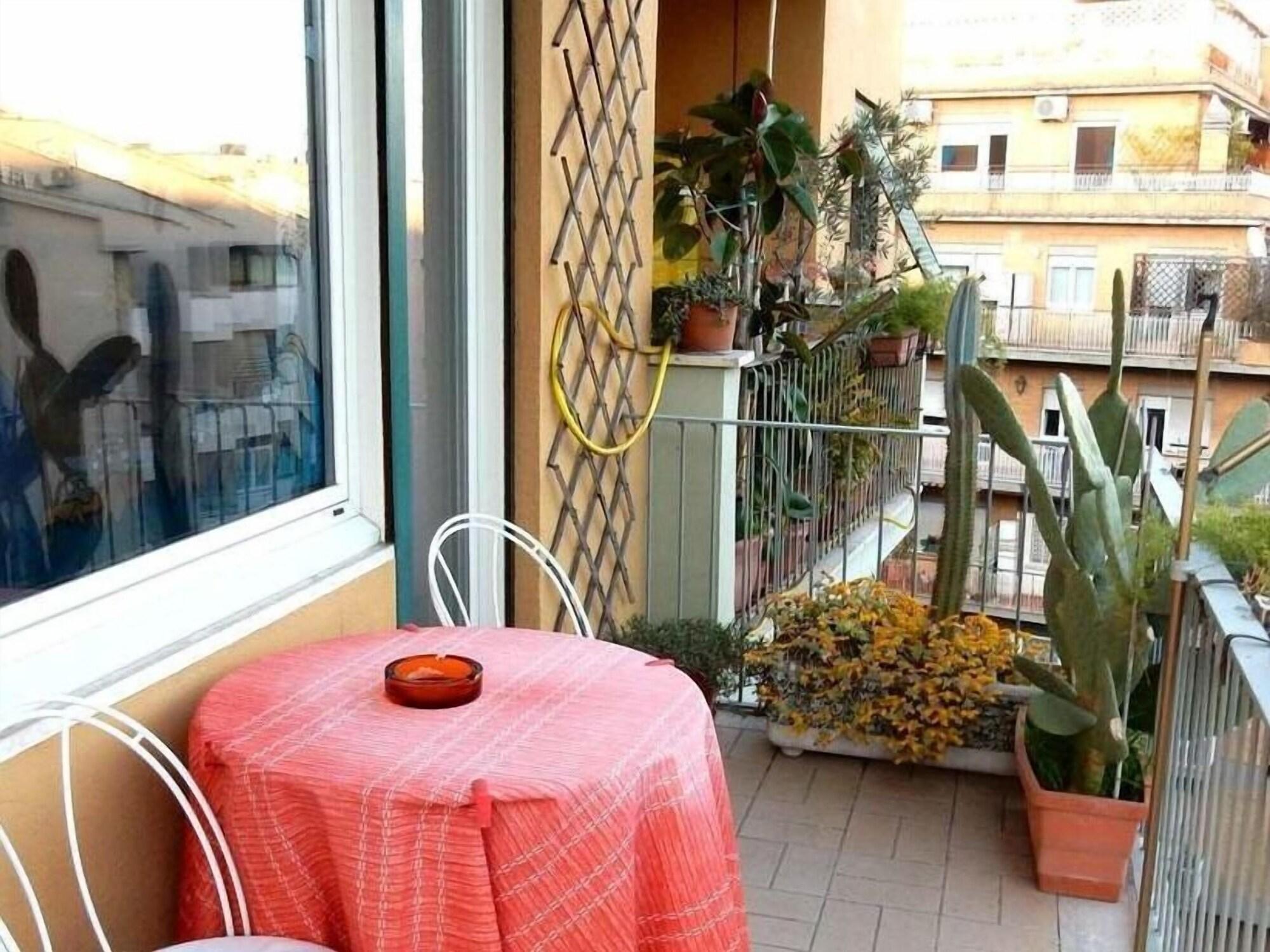 Guest house Romulus Rex 2*