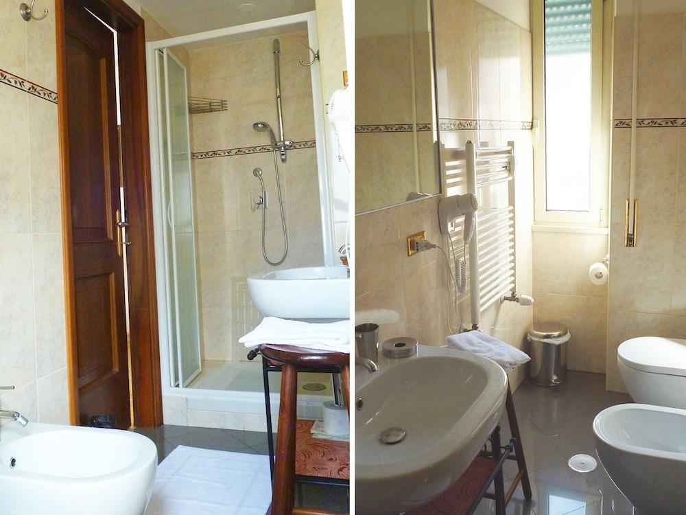 Romulus Rex Guest house Rome