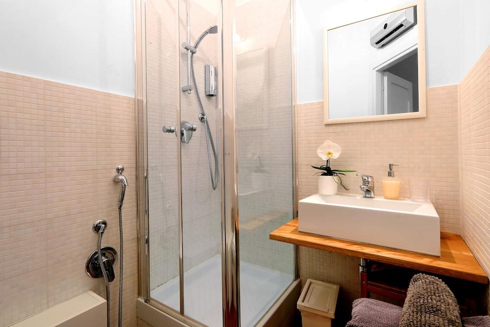 Tata Bed & Breakfast Rome