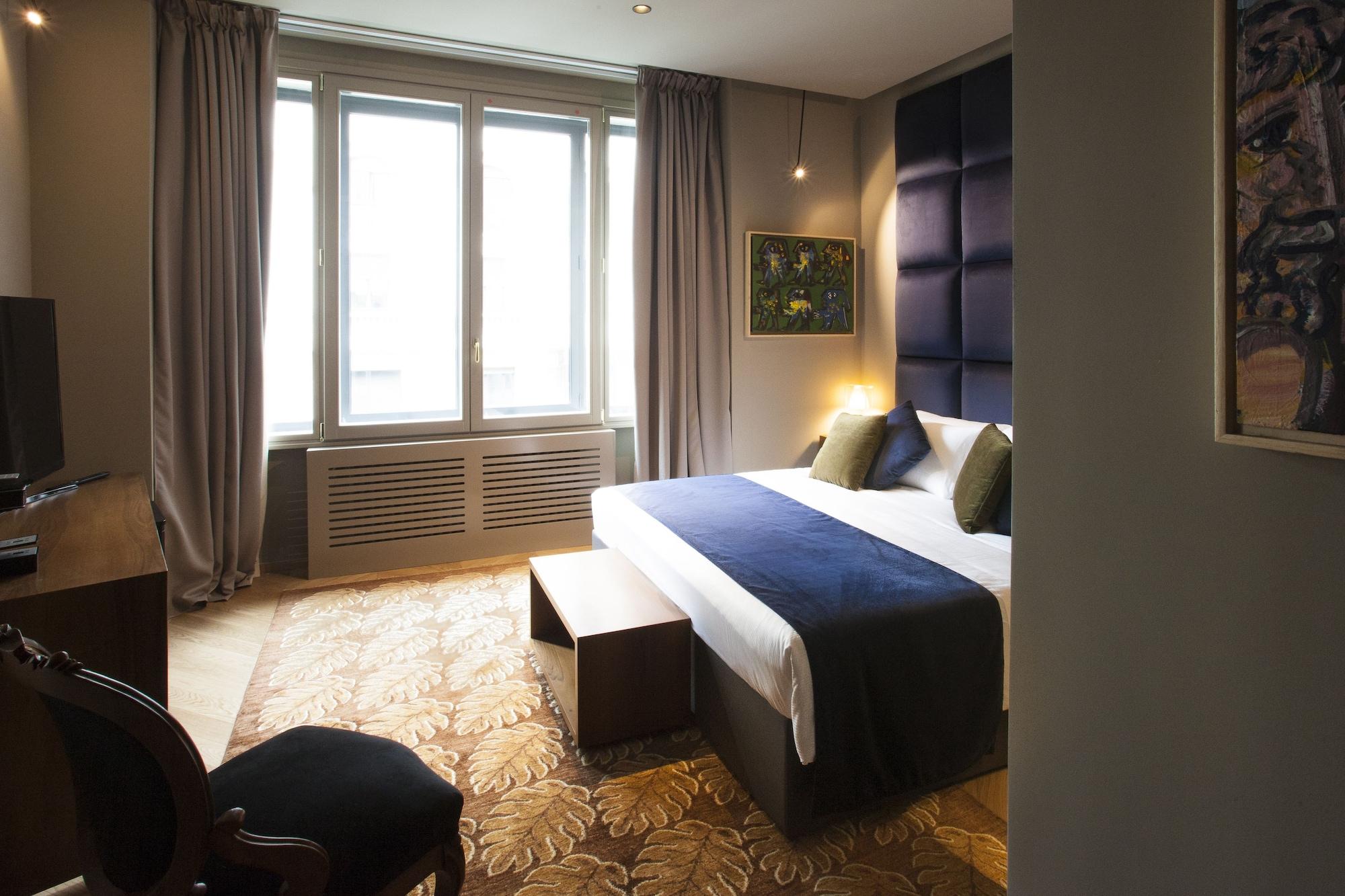 Hotel Triviho Rome