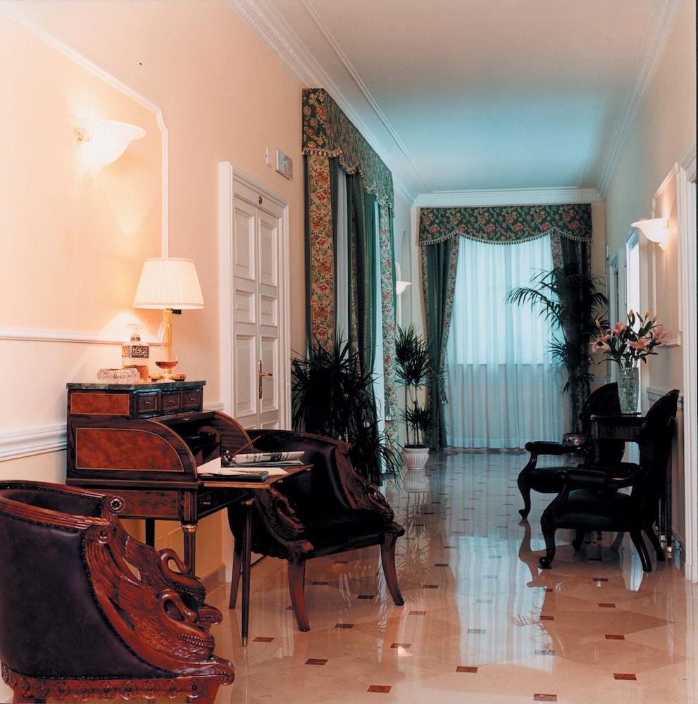 Hotel Residenza Cellini 3*