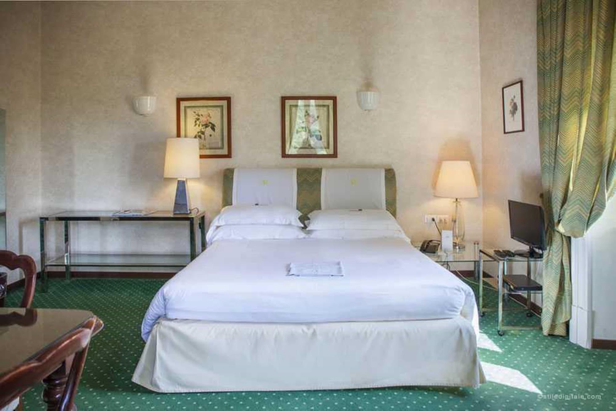 Aldrovandi 4* Rome