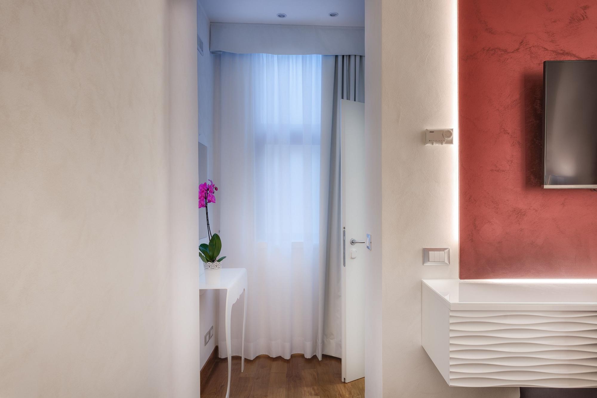 Shali Luxury Spagna Roma