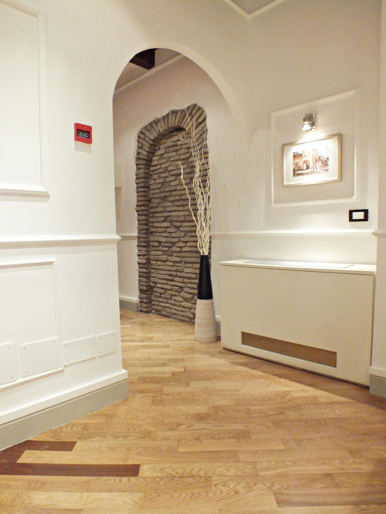 Domus Ester Roma