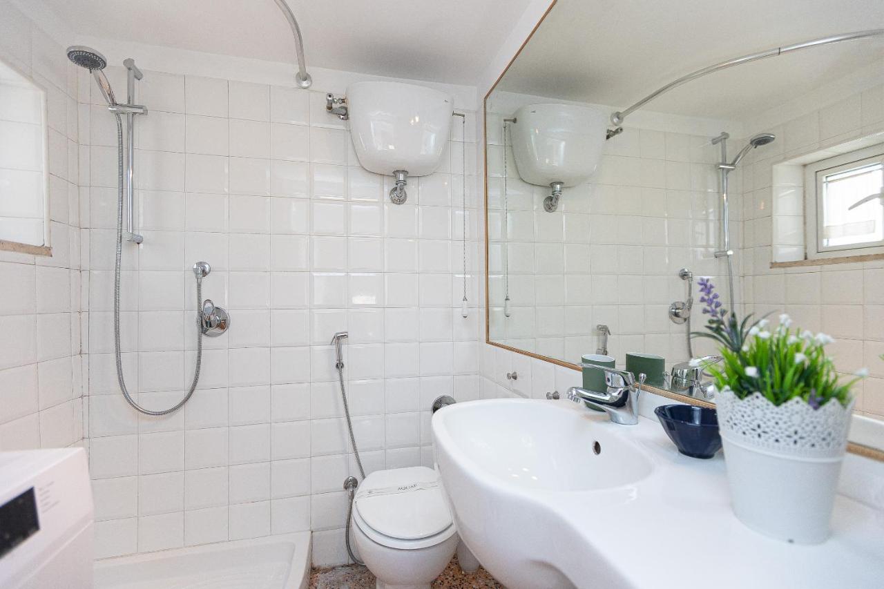 Campo De' Fiori Penthouse-rental In Appartamento *