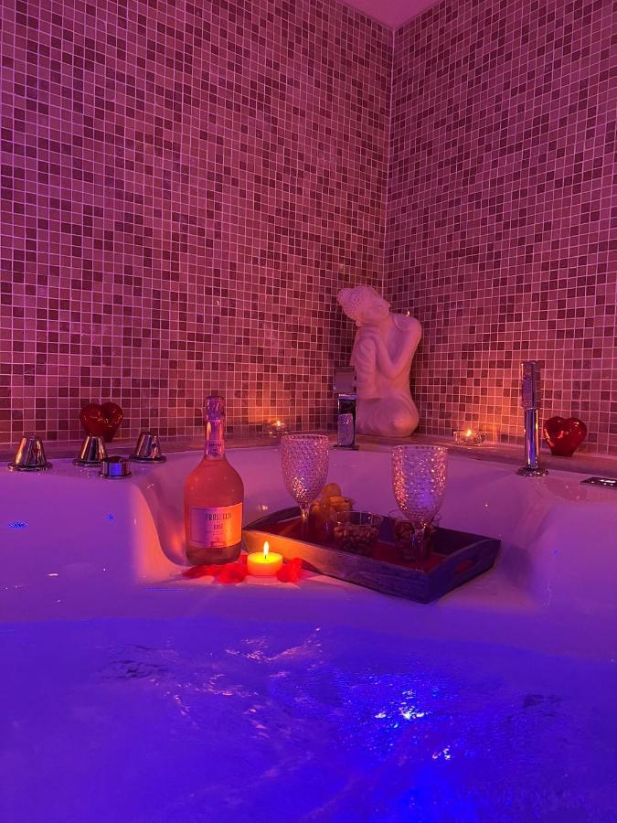 Trevi Palace Luxury Hotel Rome