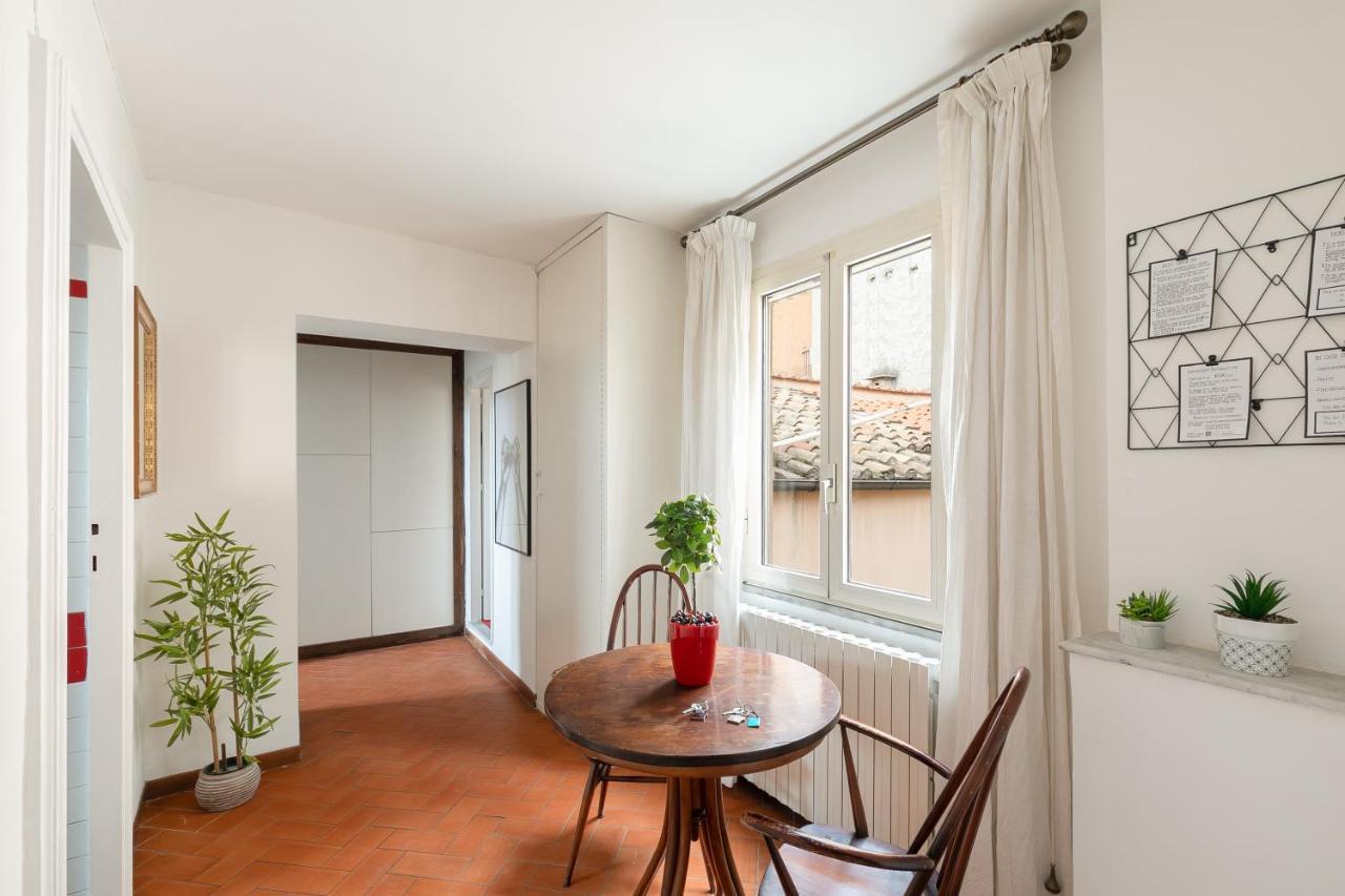 Rooftop Campo Dei Fiori Apartment *