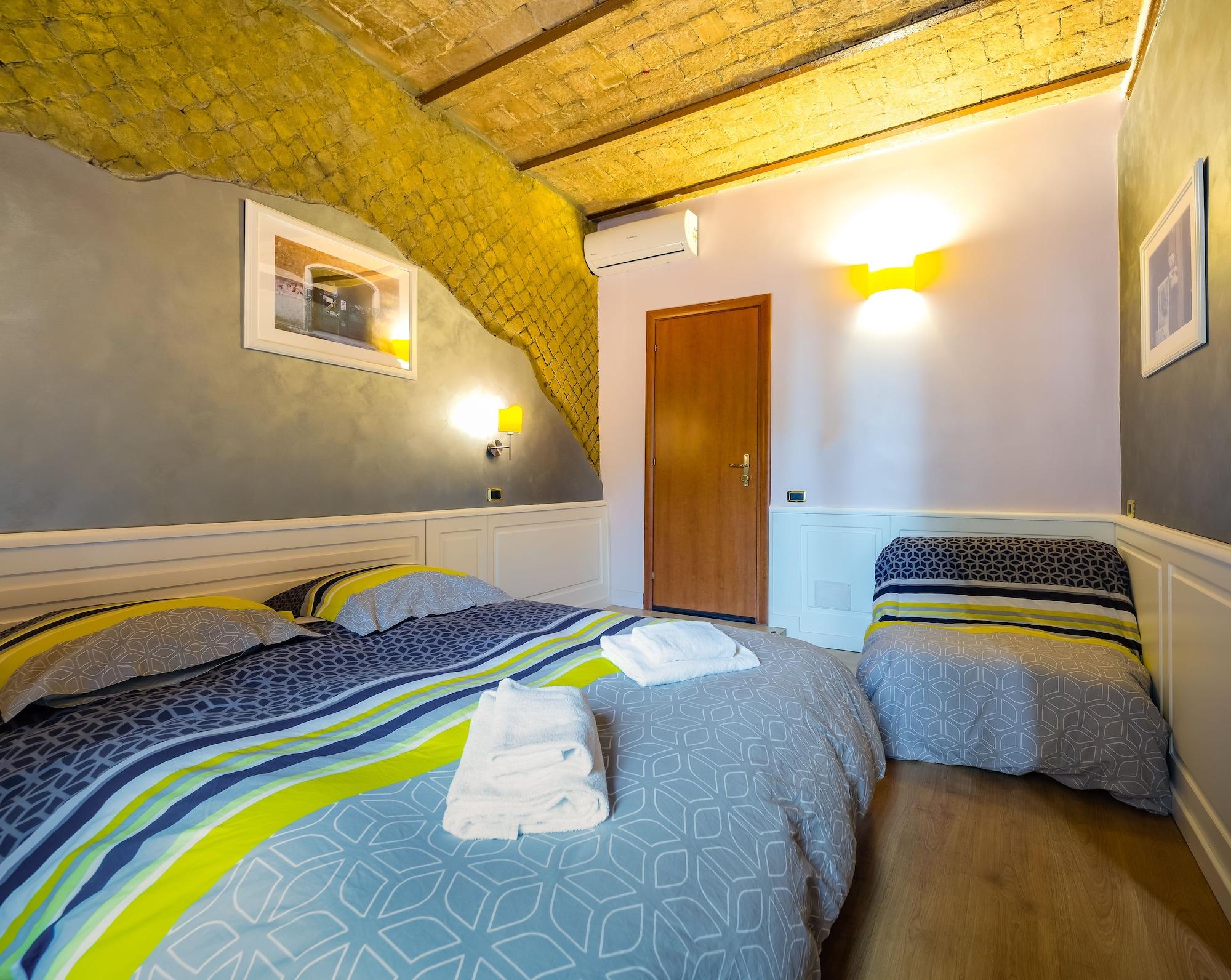 Domus Avi - Guest house Rome