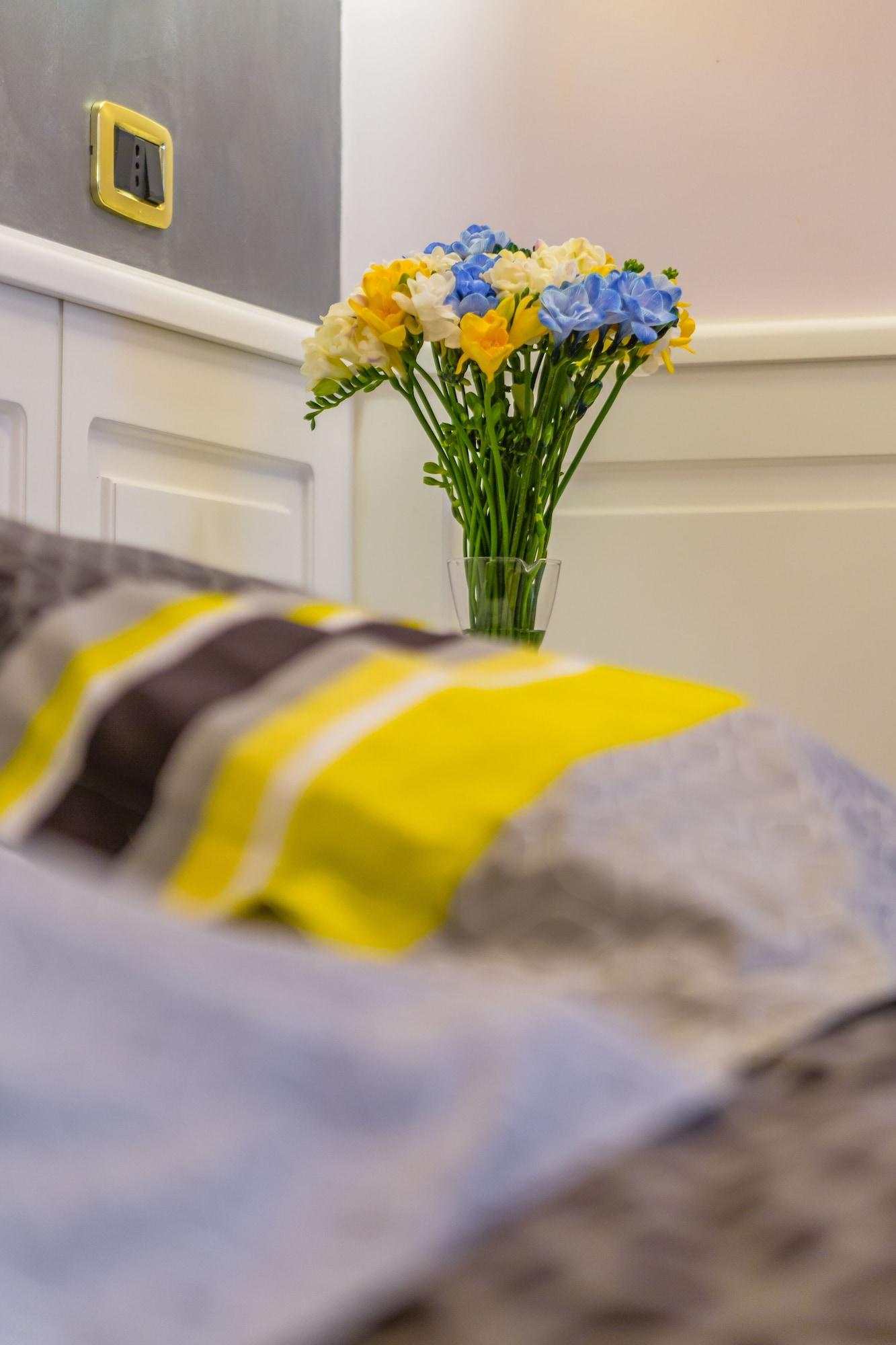 Domus Avi - Guest house Rome