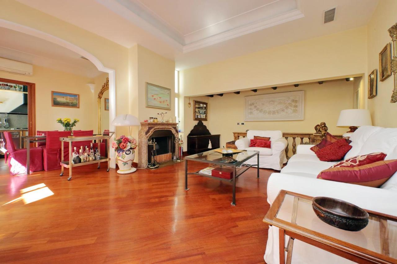 4bnb - Luxury Trevi W Terrace Rome
